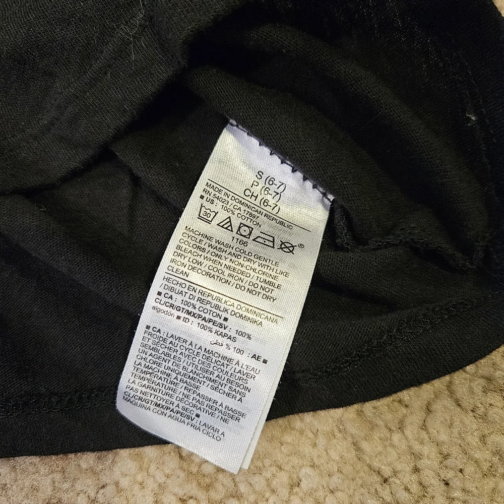 Old Navy YS (6-7) Ghost T-shirt